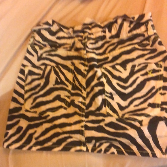 Zebra print, with neon green stitching skirt - Picture 2 of 5
